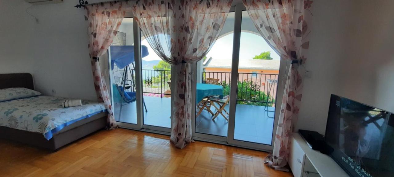 Apartments Pines Bar Εξωτερικό φωτογραφία