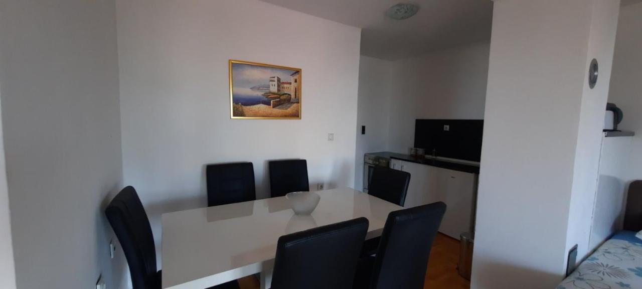 Apartments Pines Bar Εξωτερικό φωτογραφία