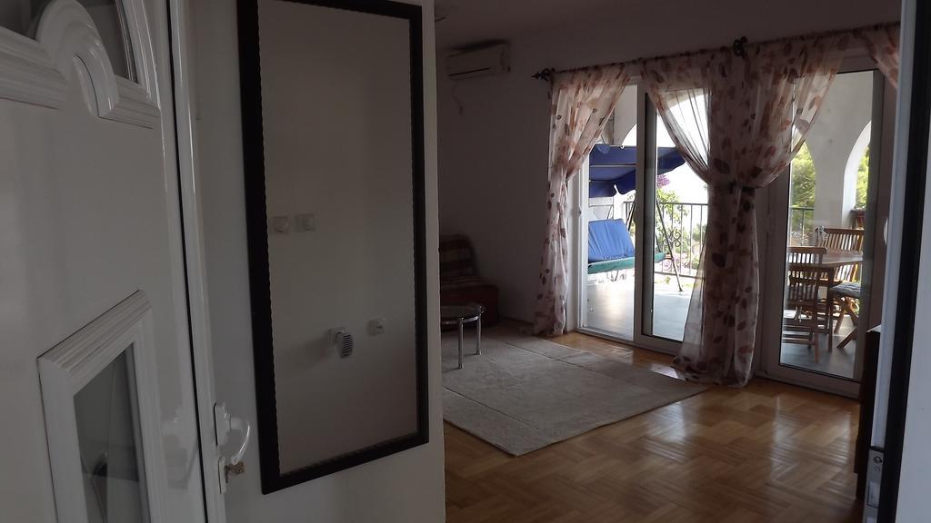 Apartments Pines Bar Εξωτερικό φωτογραφία