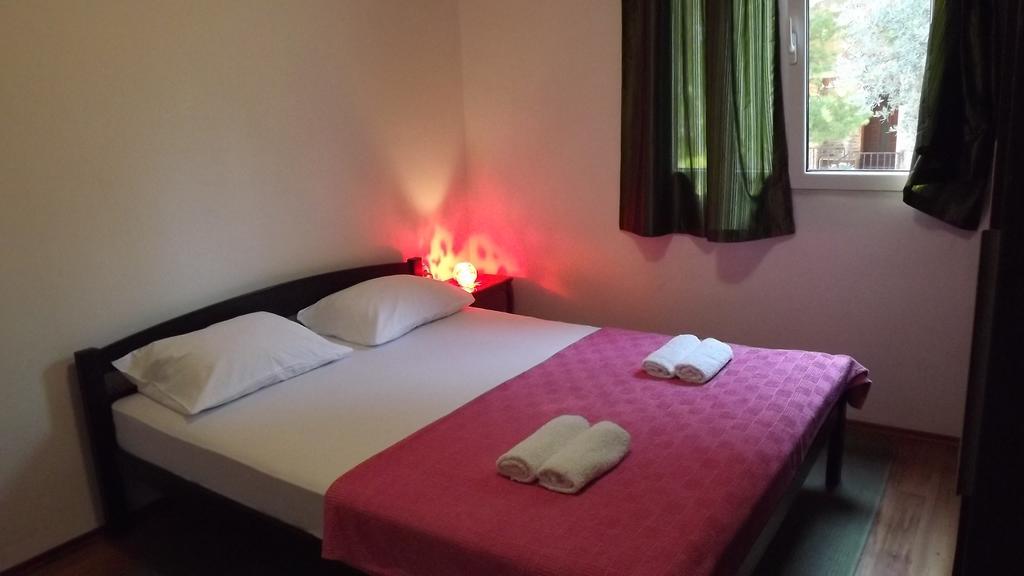 Apartments Pines Bar Εξωτερικό φωτογραφία